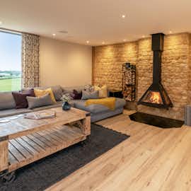 Croftview - Light the wood-burner after a wintry walk in the fields Croftview - Light the wood-burner after a wintry walk in the fields