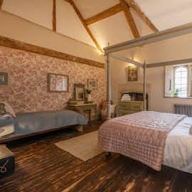 Mingleby Manor  - Bedroom 3 is on the first floor and can sleep 3. Mingleby Manor  - Bedroom 3 is on the first floor and can sleep 3.