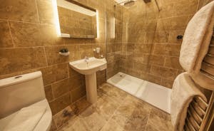 Beaverbrook 20 - Bedrooms 3-10 all have en suite shower rooms