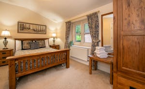 The Old Rectory - The Stannard Suite is on the first floor and has an ensuite bathroom