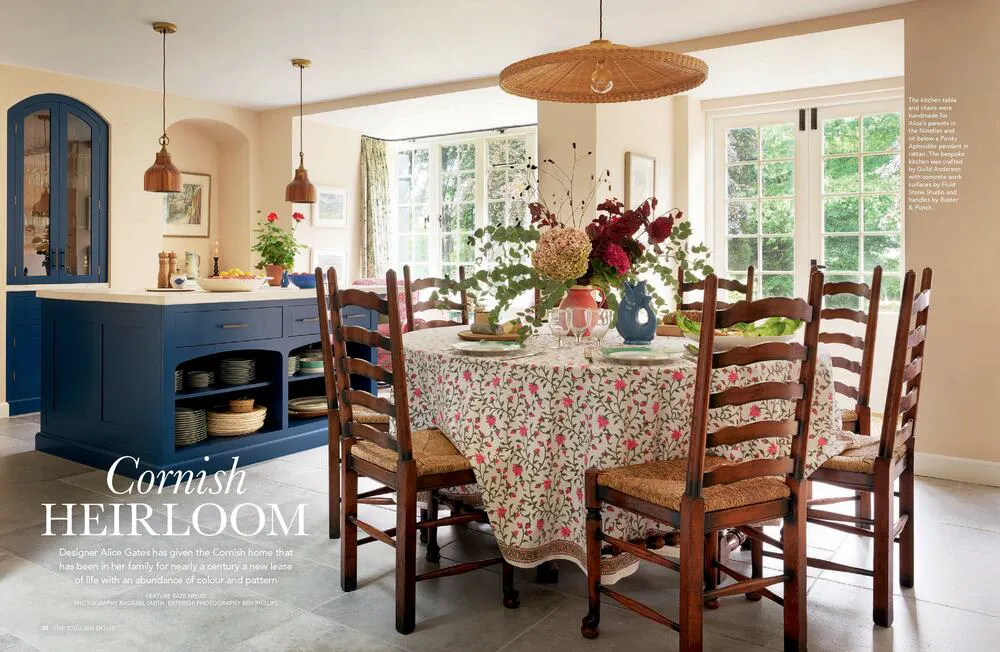 The English Home magazine page 38/39